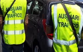 Avviso Pubblico per la selezione di n. 3 Ausiliari del traffico a tempo determinato e part-time 