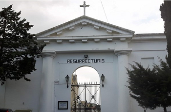 Emessa dal Sindaco l'Ordinanza di riapertura del Cimitero, del Centro di raccolta e dei distributori H24 - Decorrenza 4 maggio